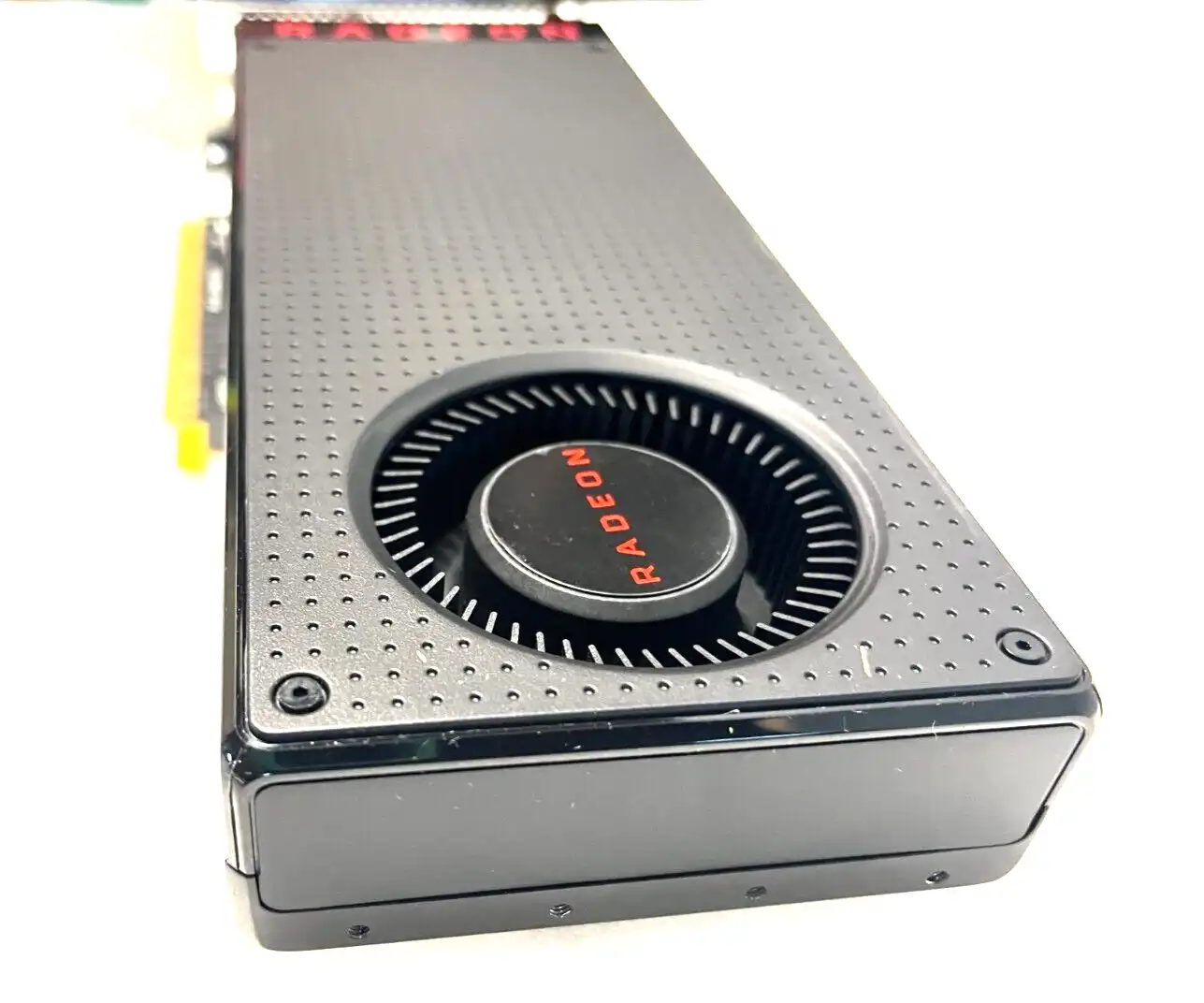 4GB AMD RADEON RX 480 GDDRV 4GB full height graphics card brand new