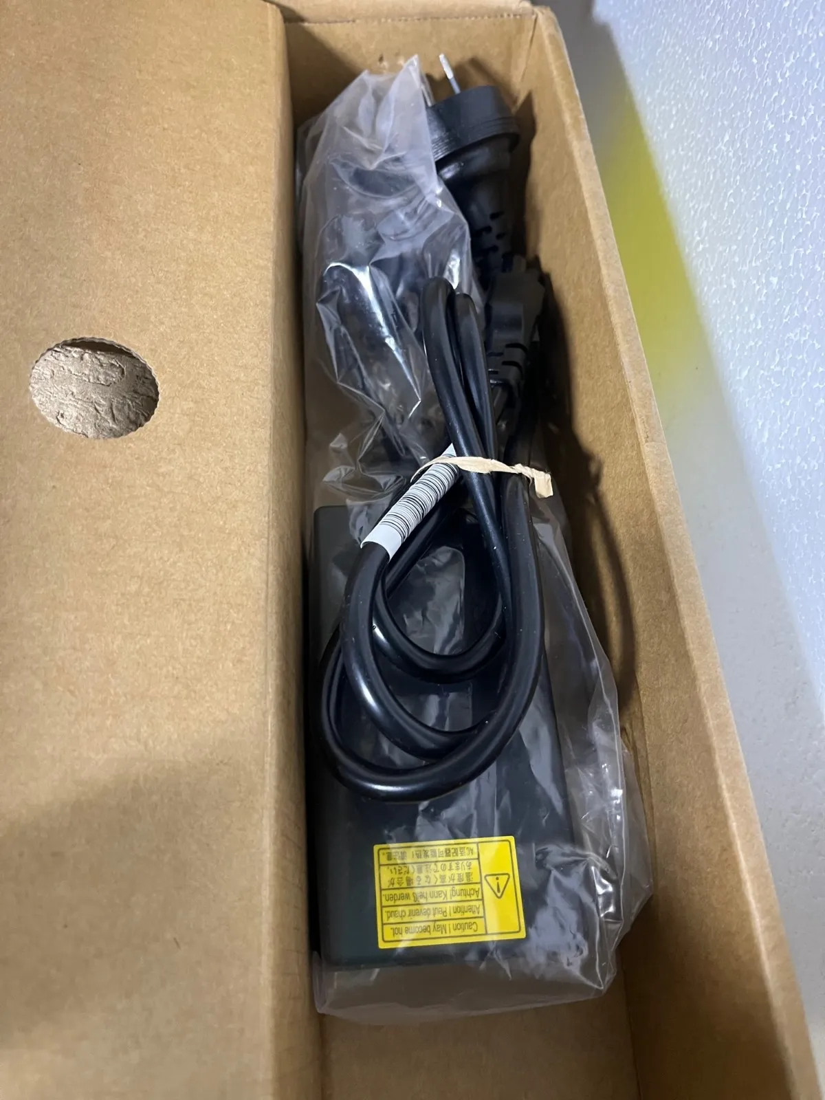 Acer Aspire 16  A16-61M AMD Ryzen AI 7 350 CPU 16Gb RAM 1TB SSD 16" WUXGA