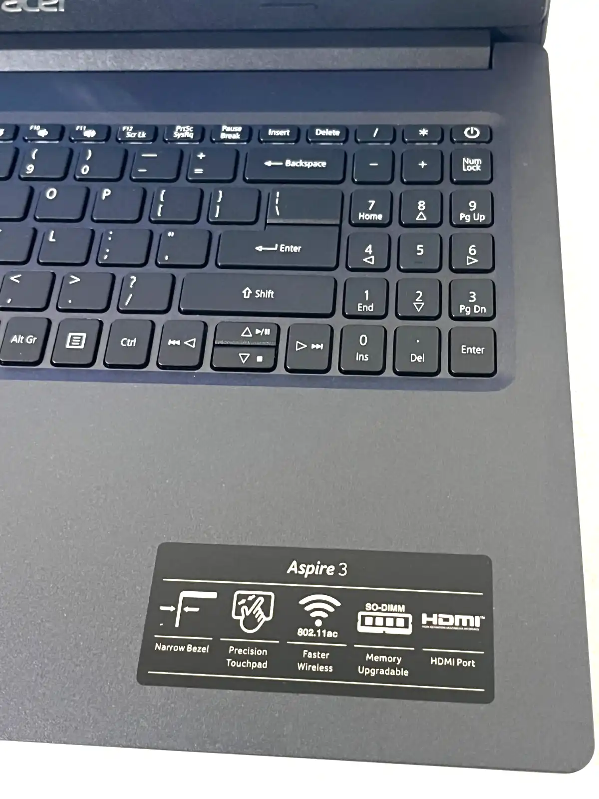 Acer Aspire 3 A315-23 AMD Ryzen 5 3500U 16Gb  512GB 2GB Radeon Vega 8 15.6" FHD