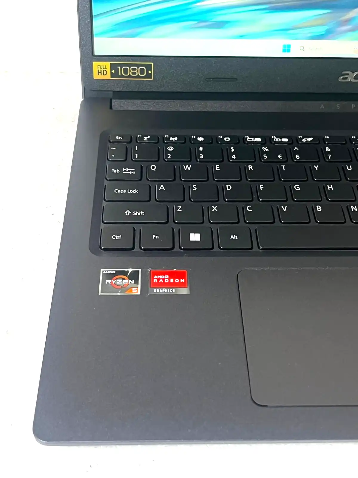 Acer Aspire 3 A315-23 AMD Ryzen 5 3500U 16Gb RAM 512GB SSD 2GB Radeon 15.6" FHD