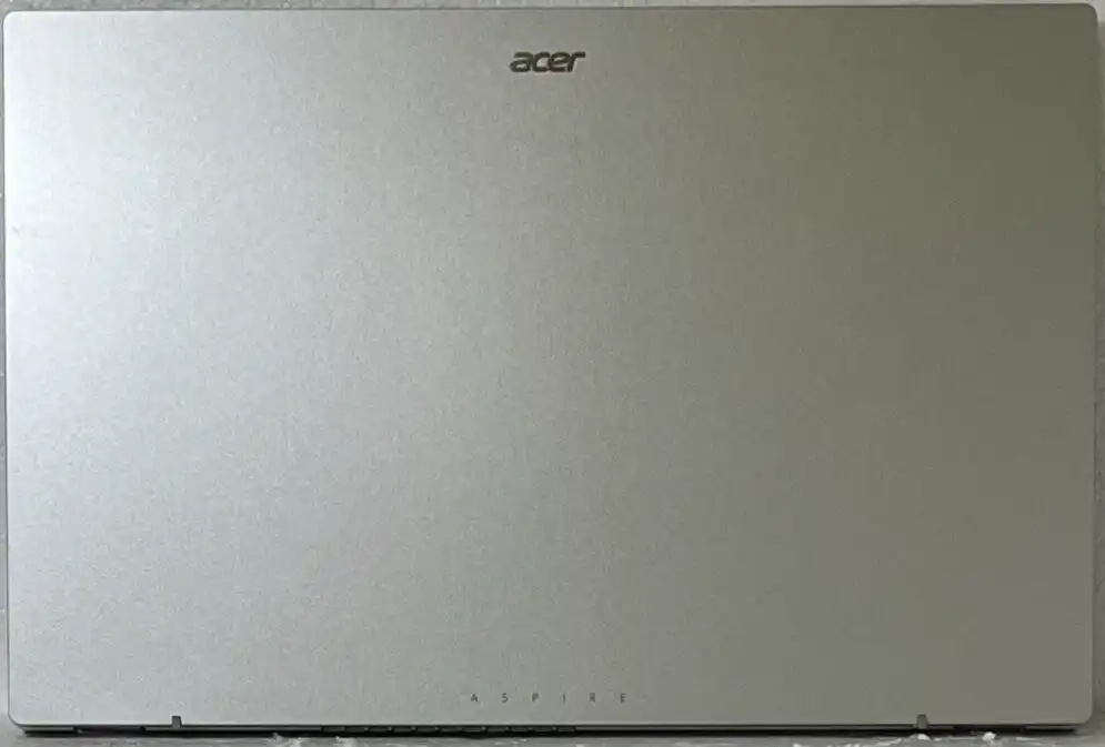 Acer Aspire 3 A515-24P AMD Ryzen 3 7320u 8Gb RAM 256GB SSD 15.6" FHD Win11