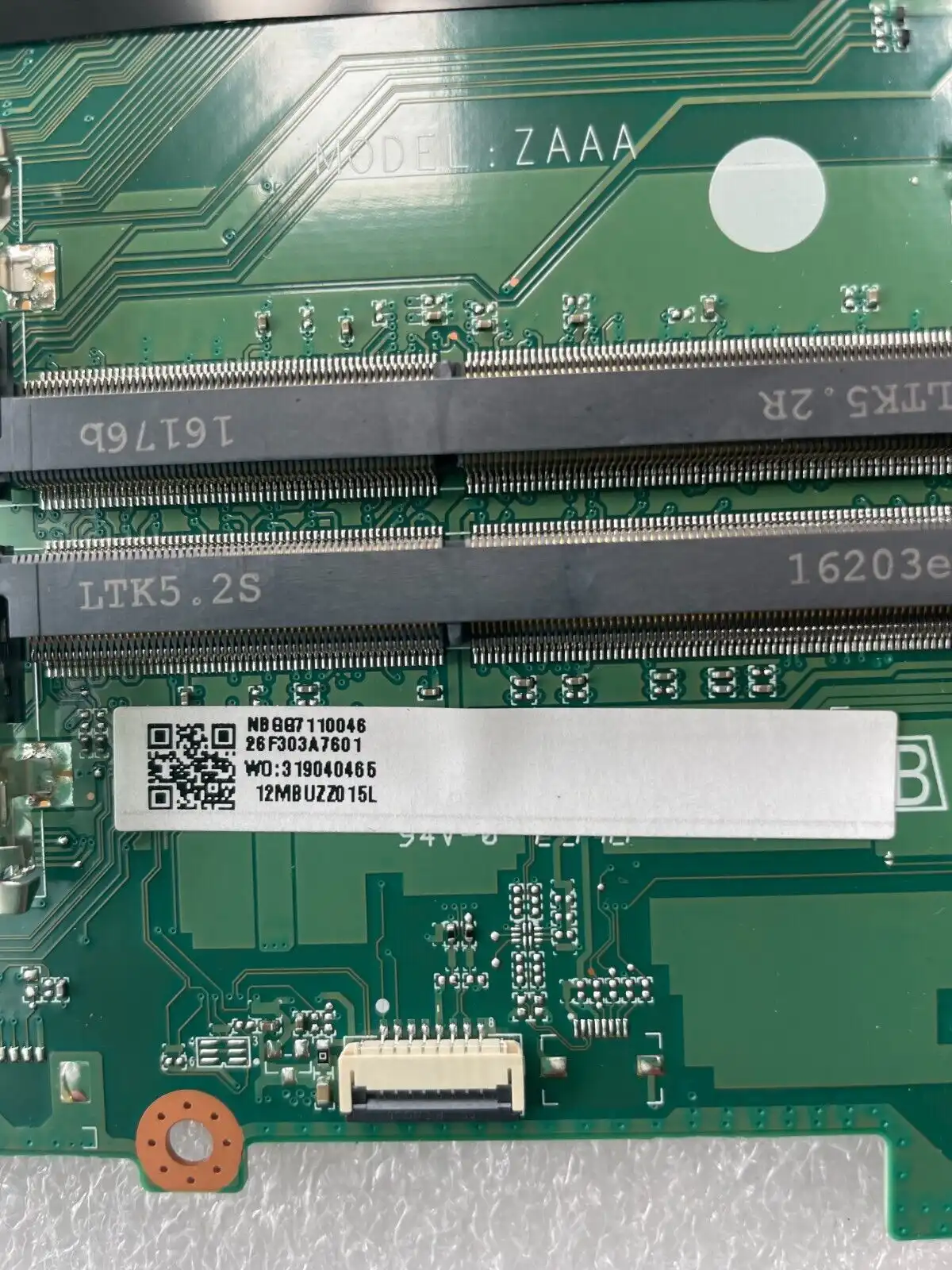 Acer Aspire E5-774G motherboard Intel i7-6500U CPU 2GB GF940M NB.GG711.004