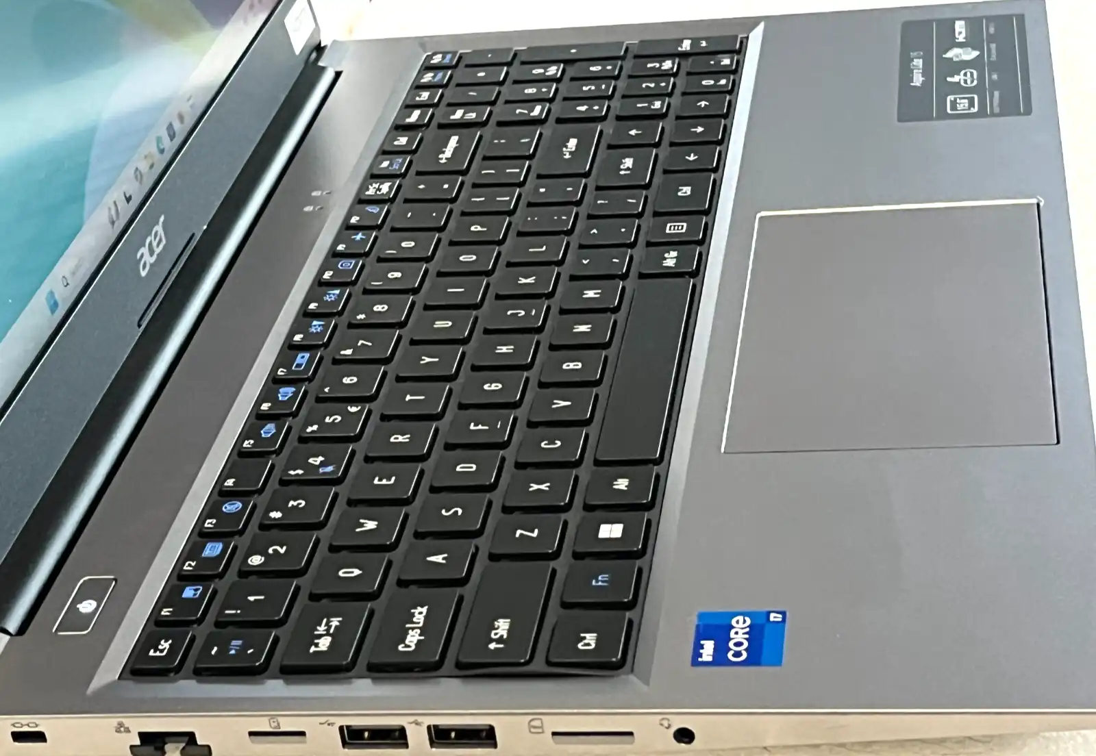 Acer Aspire Lite  AL15-51M Intel i7-1165G7 CPU 16Gb RAM 512GB SSD  15.6" 1080p