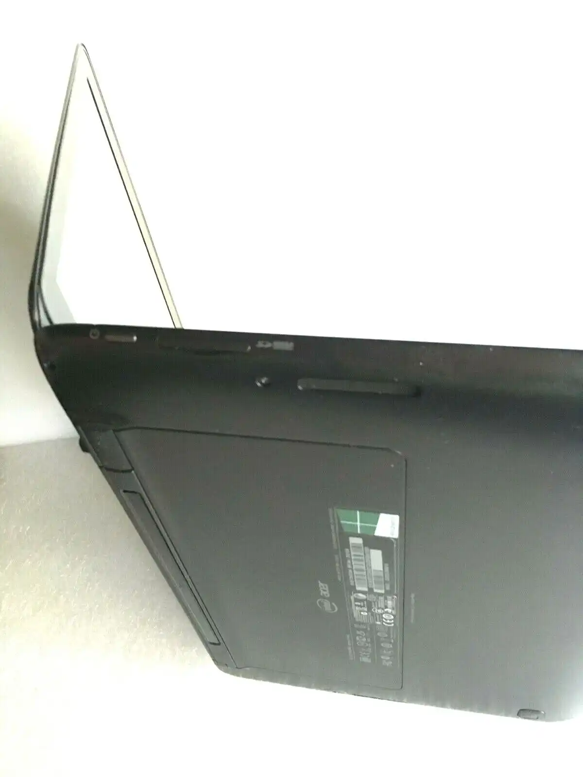 Acer Aspire S5-391 13.3&quot; Intel i7-3517u CPU 4GB RAM 128Gb SSD Win10