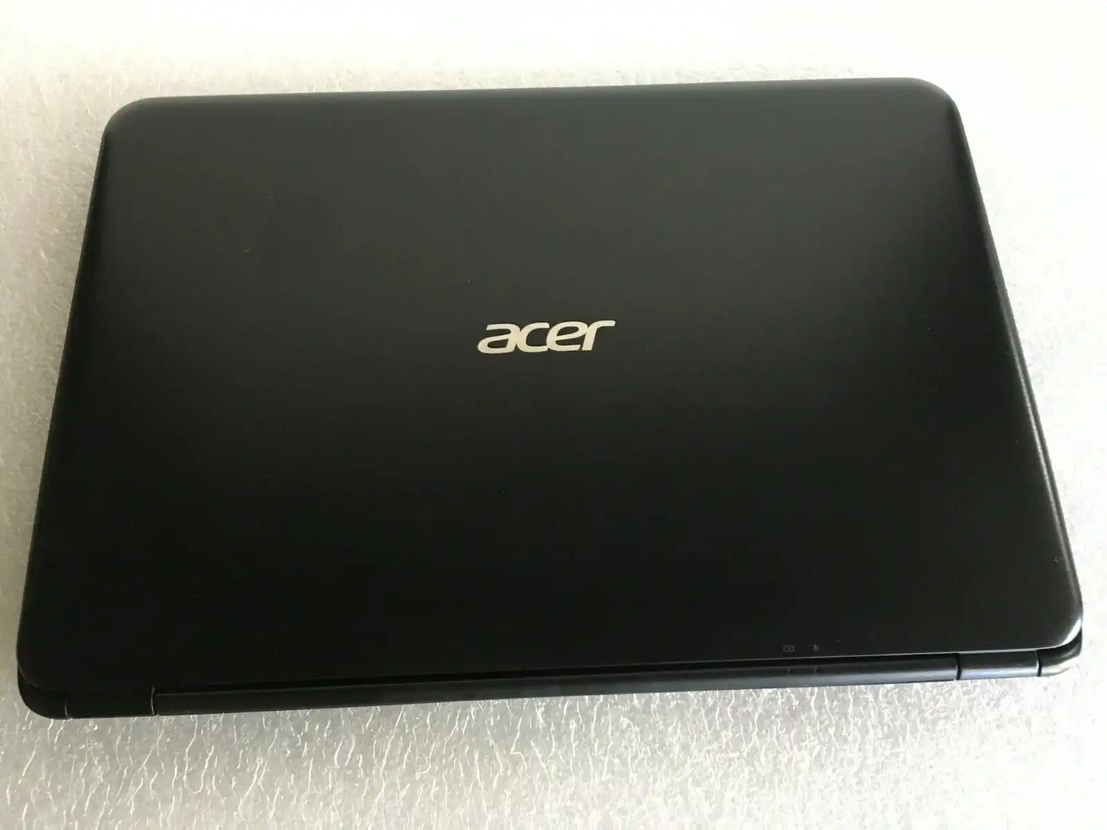 Acer Aspire S5-391 13.3&quot; Intel i7-3517u CPU 4GB RAM 128Gb SSD Win10
