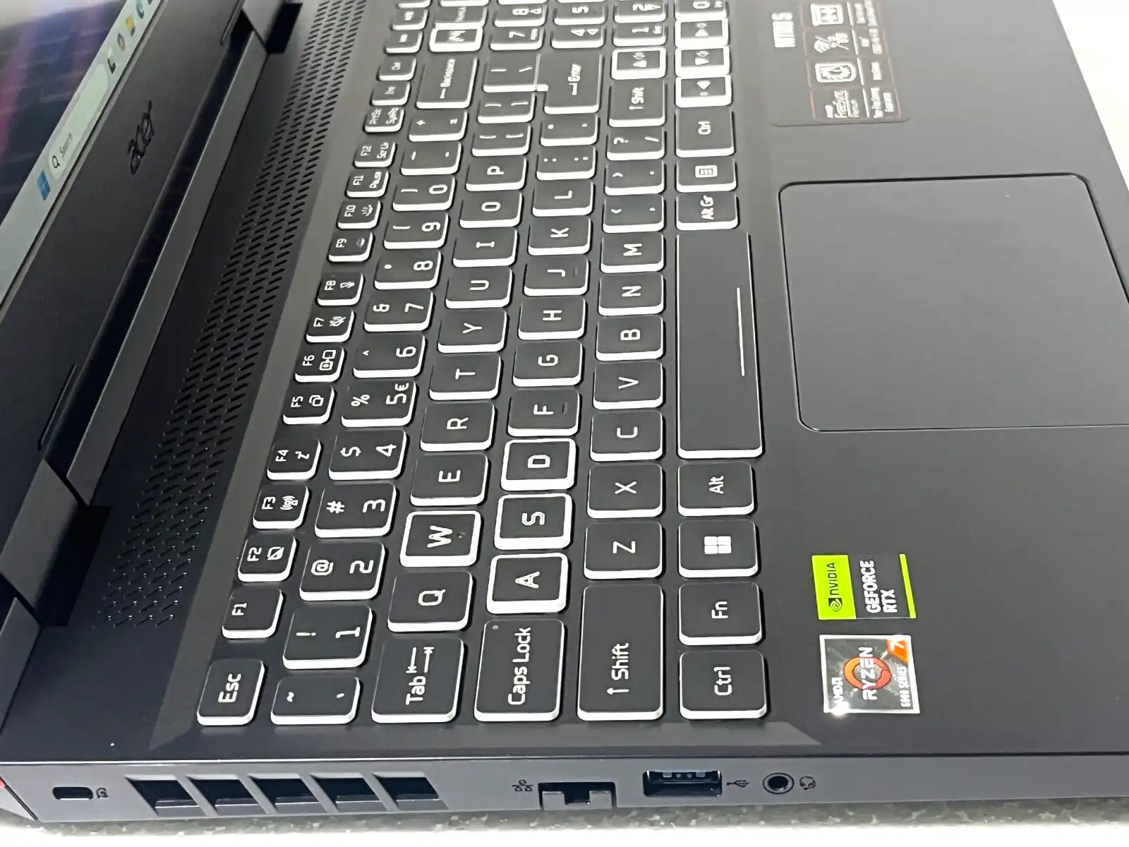 Acer Nitro 5 AN515-46 AMD Ryzen 7 6800HS 16Gb RAM 512GB SSD 6Gb RTX3050 144Hz