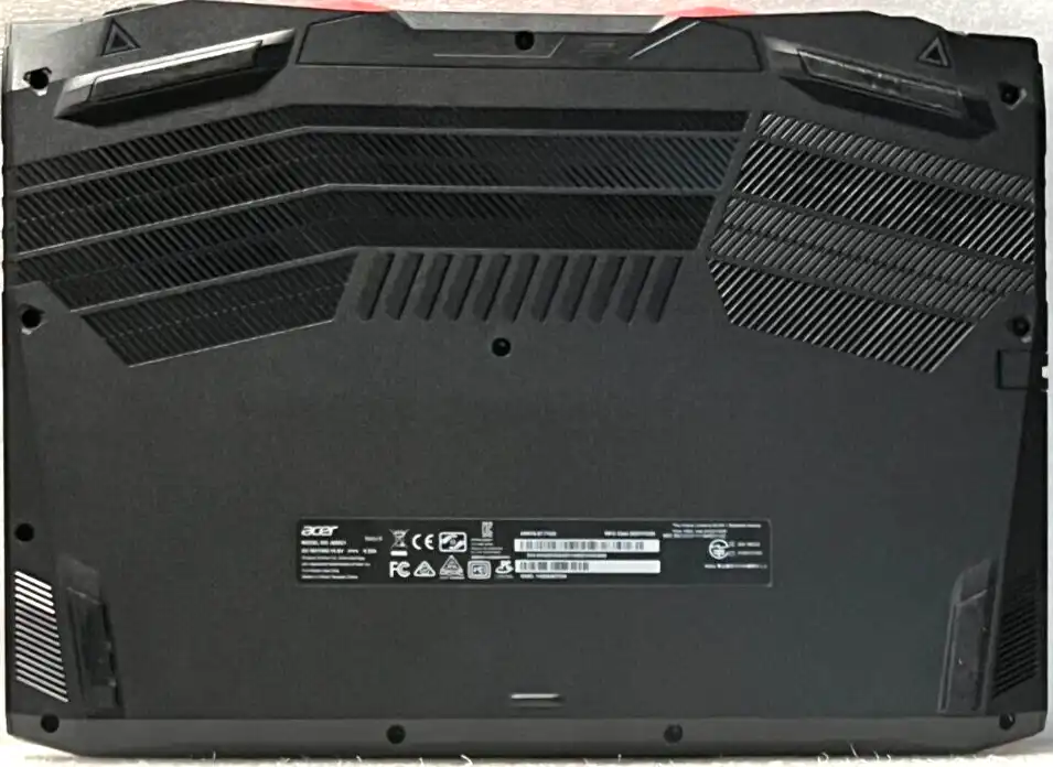Acer Nitro 5  AN515-57 Intel i7-11800h 32Gb RAM 512GB SSD 4Gb RTX3050 15.6" FHD