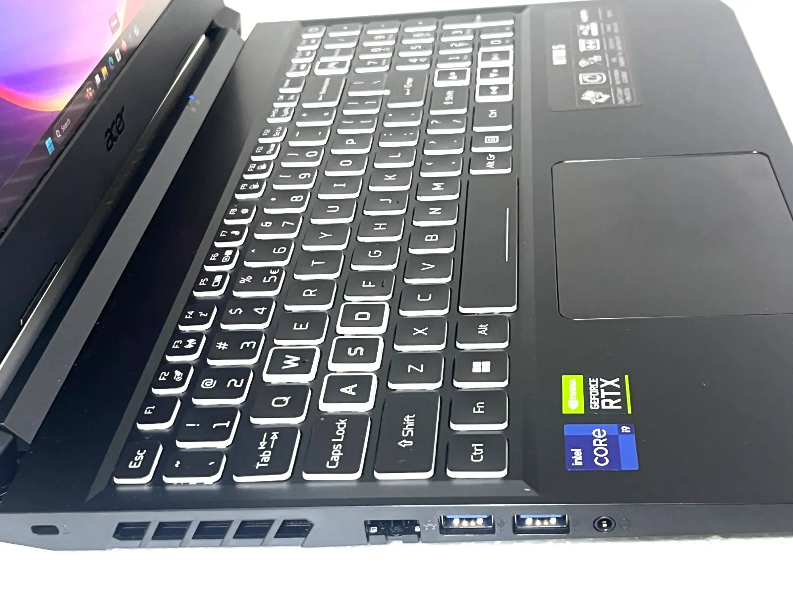 Acer Nitro 5 AN515-57 Intel i9-11900h 16Gb RAM 512GB SSD 6Gb RTX3060 15.6" FHD