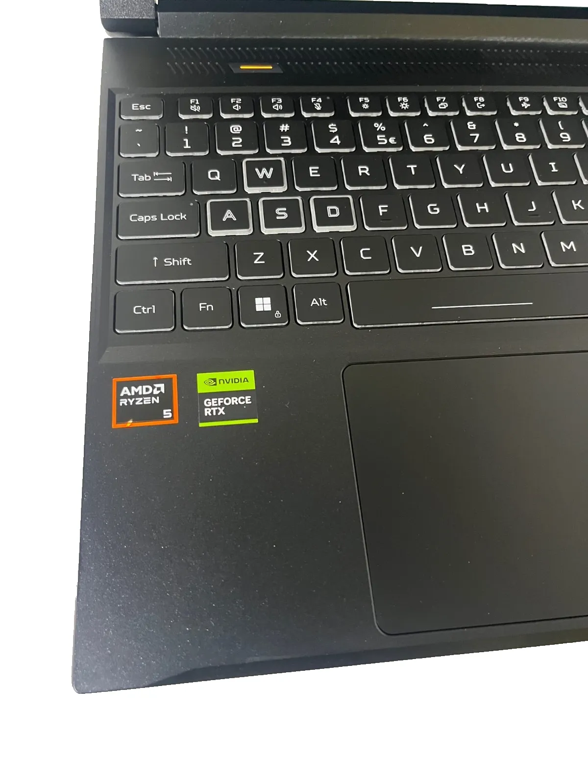 Acer Nitro V 16S  ANV16S-41 AMD Ryzen 5 16Gb RAM 1TB SSD 8Gb RTX5050 16" 180Hz