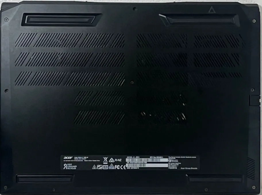 Acer Nitro V 16S ANV16S-41 AMD Ryzen 7 16Gb RAM 1TB SSD 8Gb RTX5060 16" 180Hz