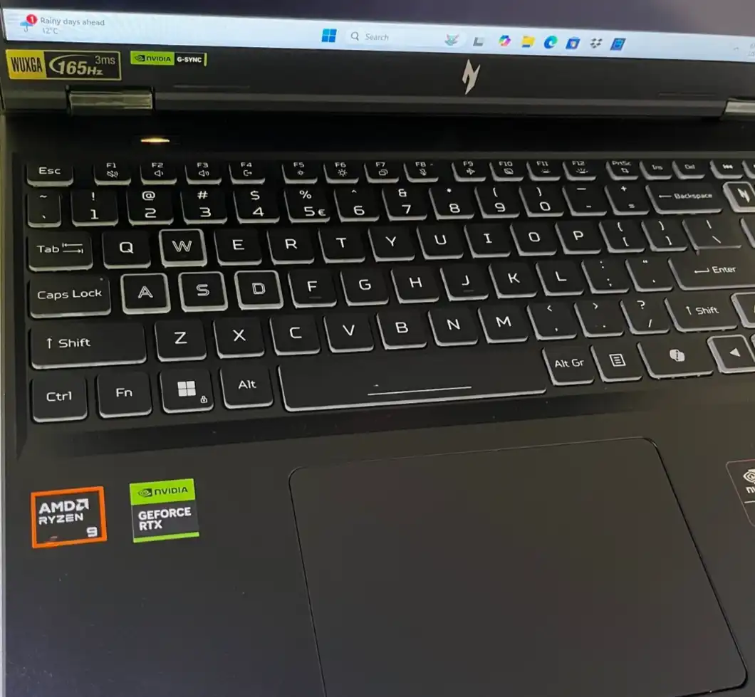 Acer Nitro V AN16-43 AMD Ryzen 9 8945HS 32Gb RAM 1TB SSD 8Gb RTX4060 16" 165Hz