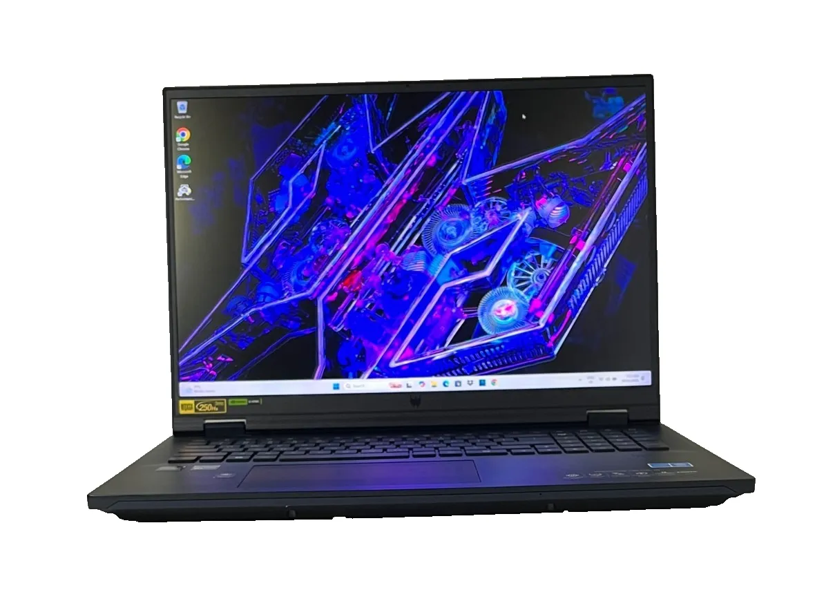 Acer Predator PH18-72 Intel i9-14900HX 32Gb RAM 1TB SSD 16Gb RTX4090 18" 250Hz