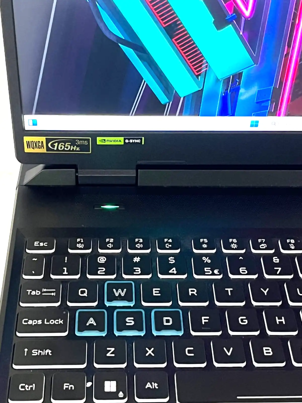 Acer Predator PHN16-71 Intel i9-13900HX 32Gb RAM 1TB SSD 8Gb RTX4070 16" 165Hz