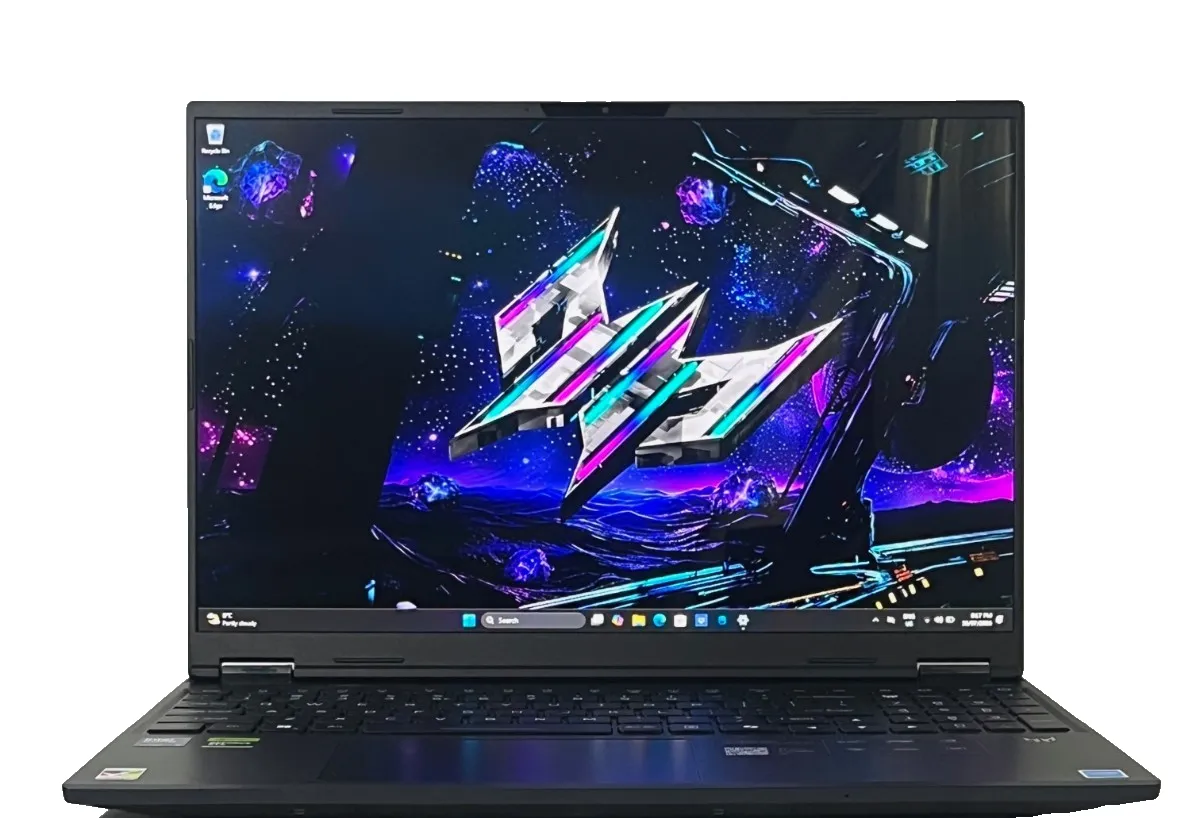 Acer Predator  PHN16S-71 Intel Ultra 9 64Gb RAM 1TB SSD 8Gb RTX5060 16" 240Hz