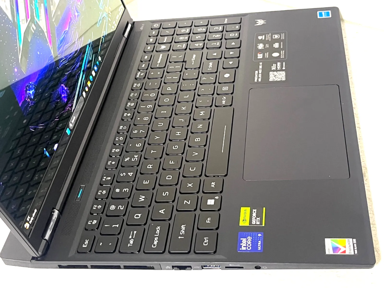 Acer Predator  PHN16S-71 Intel Ultra 9 64Gb RAM 1TB SSD 8Gb RTX5060 16" 240Hz