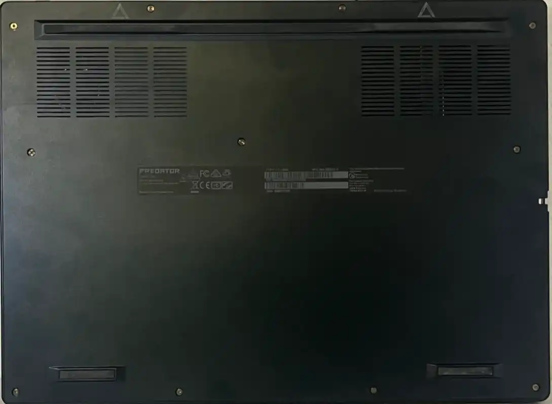 Acer Predator  PTX17-71 Intel i9-13900HX 32Gb RAM 1TB SSD 16Gb RTX4090 17" 250Hz