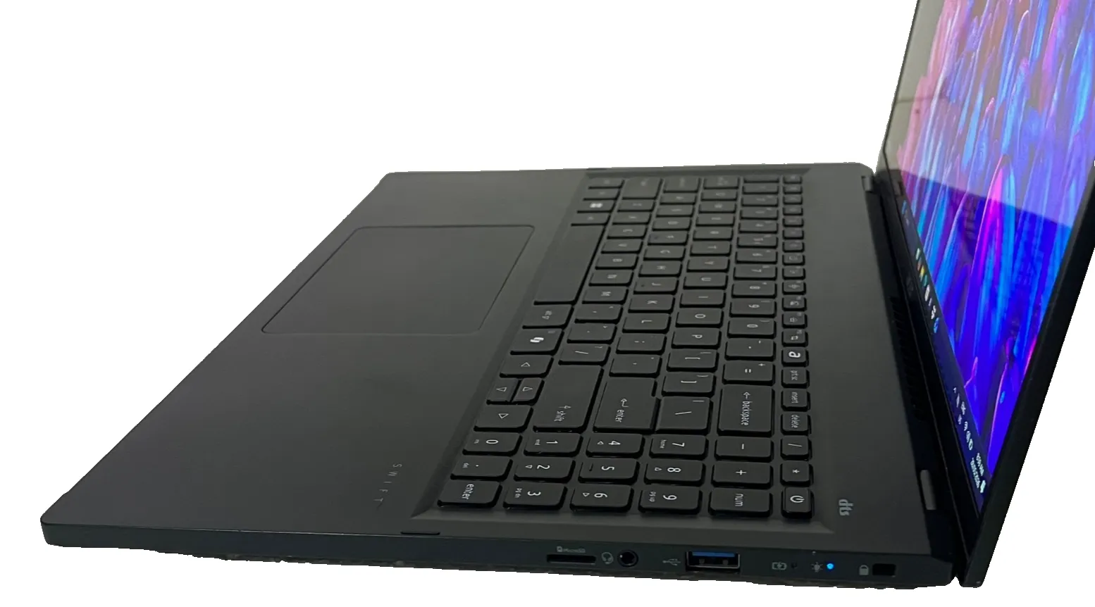 Acer Swift Edge 16 SFE16-44 AMD Ryzen 7-8840U 16Gb 1TB SSD 16" 3.2K OLED 120Hz