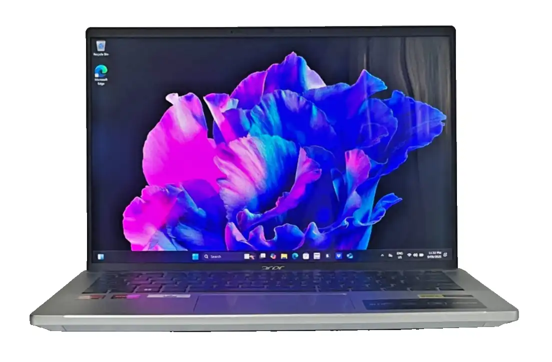 Acer Swift Go 14 SFG14-42 AMD Ryzen 7  16Gb RAM 512GB SSD 14" OLED 2880x1800