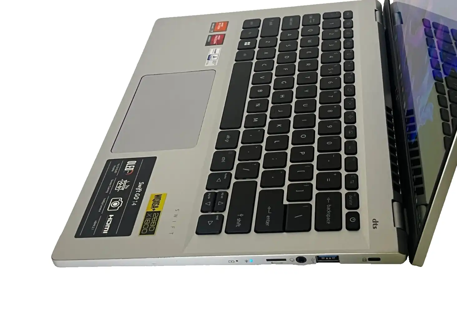 Acer Swift Go 14 SFG14-42 AMD Ryzen 7  16Gb RAM 512GB SSD 14" OLED 2880x1800