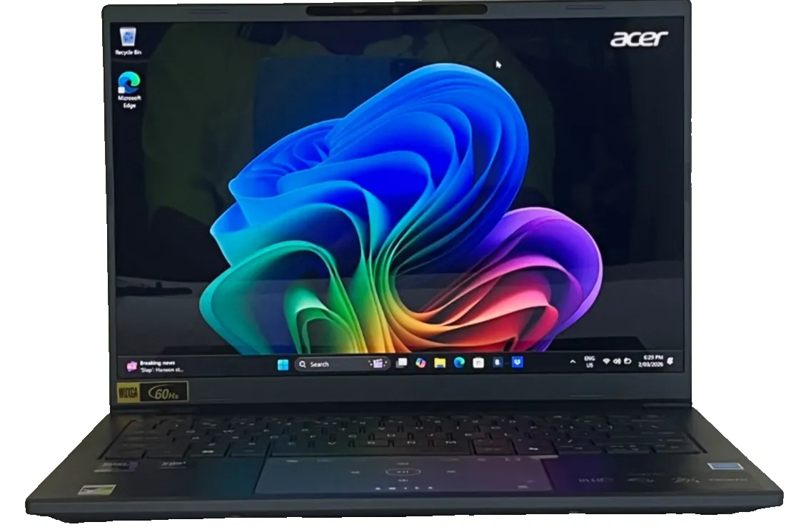 Acer Swift Go AI SFG14-75 Intel Core Ultra 5 16Gb RAM 512GB SSD 14" 2.8K OLED