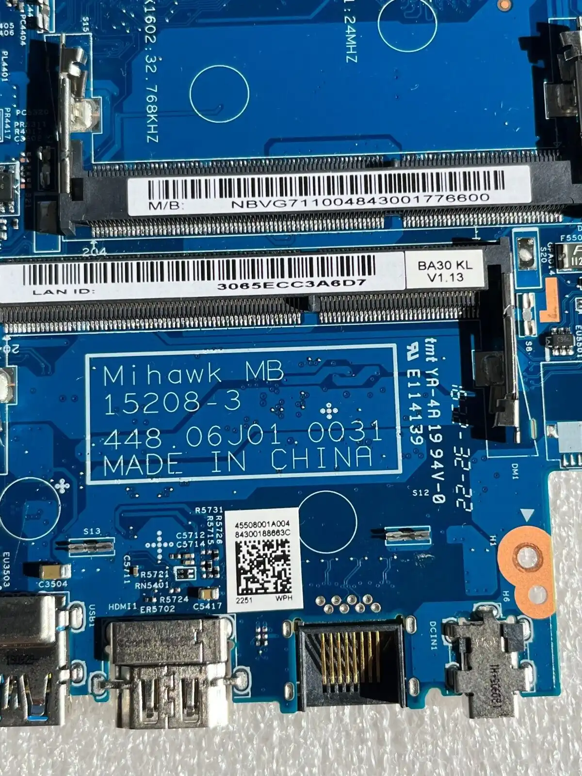 Acer Travelmate P238-G2-M motherboard w/Intel i3-7130 CPU NB.VG711.004