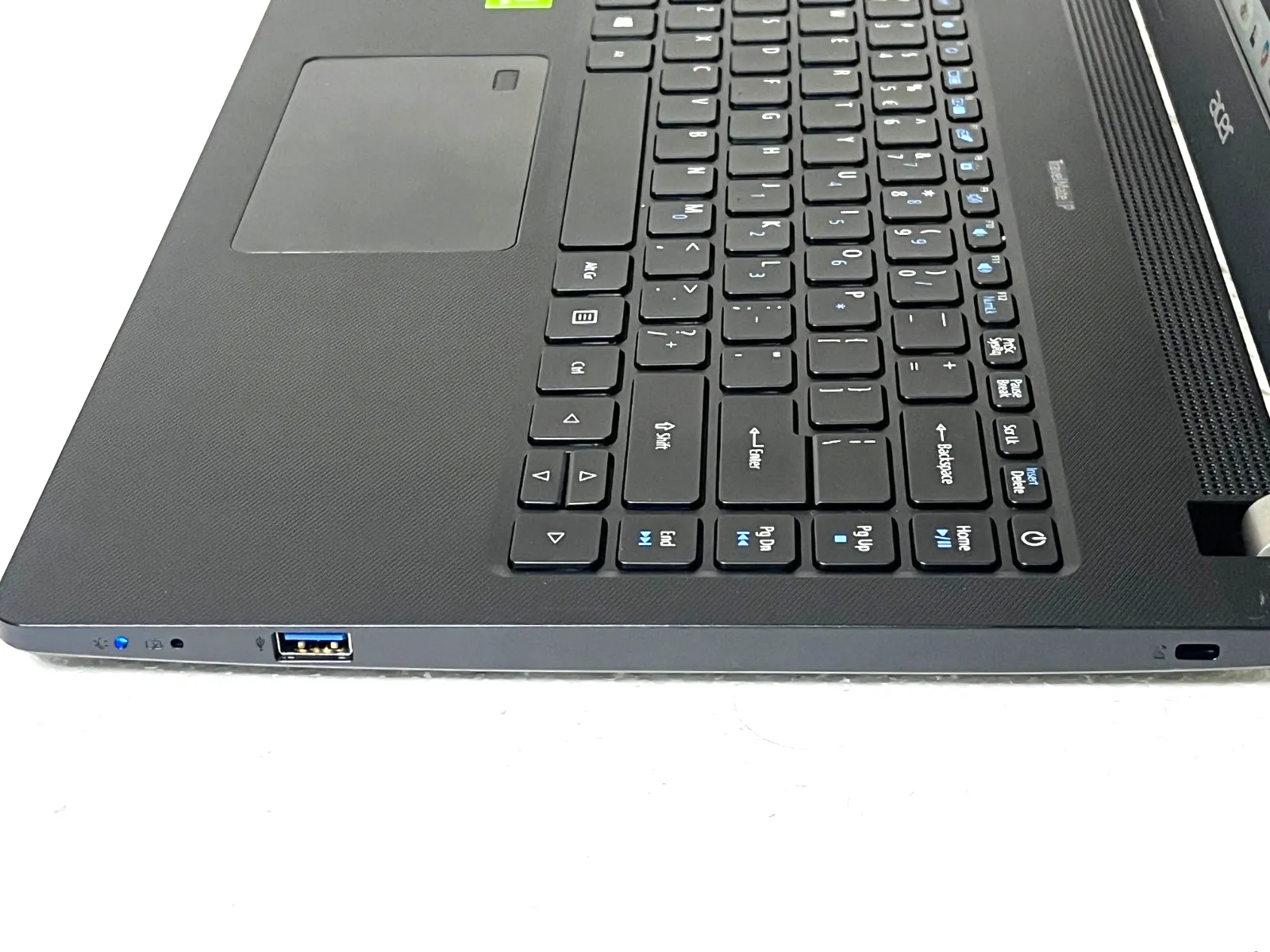 Acer TravelMate TMP214-52G Intel i7-10510U CPU 16Gb RAM 512GB 2GB MX230 14" FHD