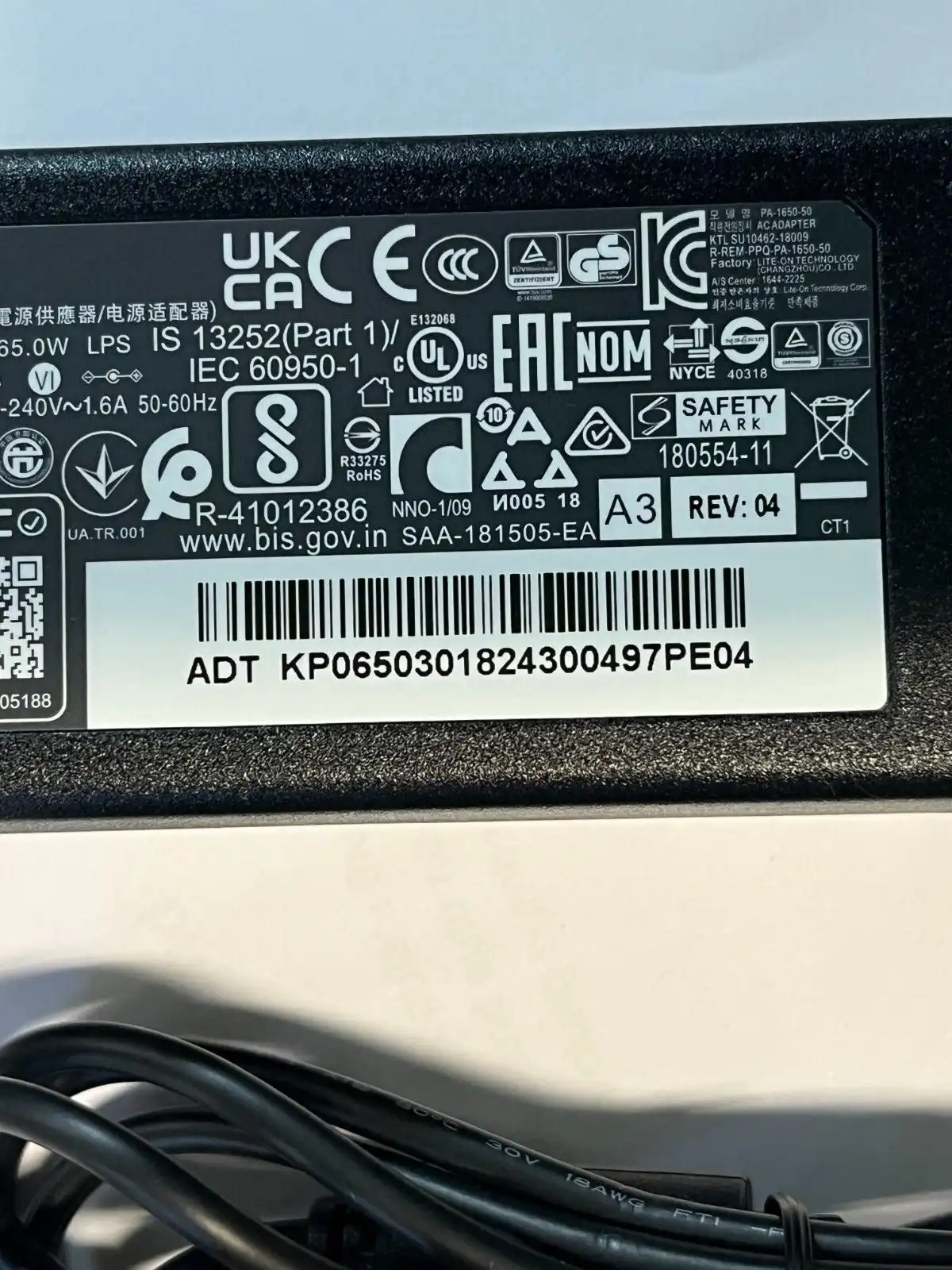Genuine Acer AC Adaptor 65W 19V 3.42A PA-1650-50 KP.06503.018 1mm/3mm tip